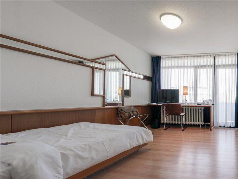 Hotel Berlin Sindelfingen Bagian luar foto