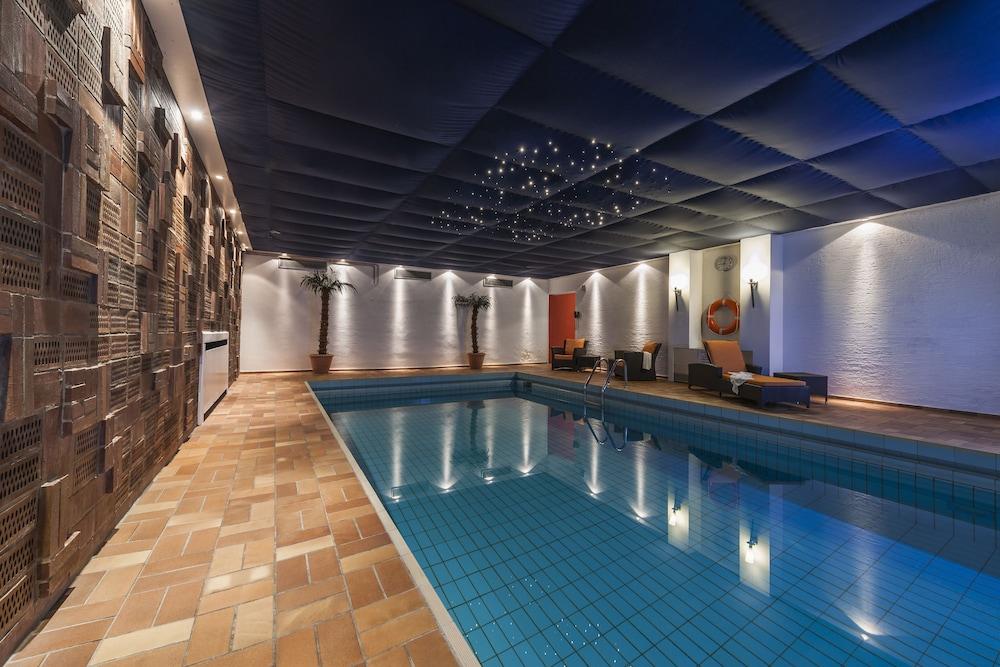 Hotel Berlin Sindelfingen Bagian luar foto
